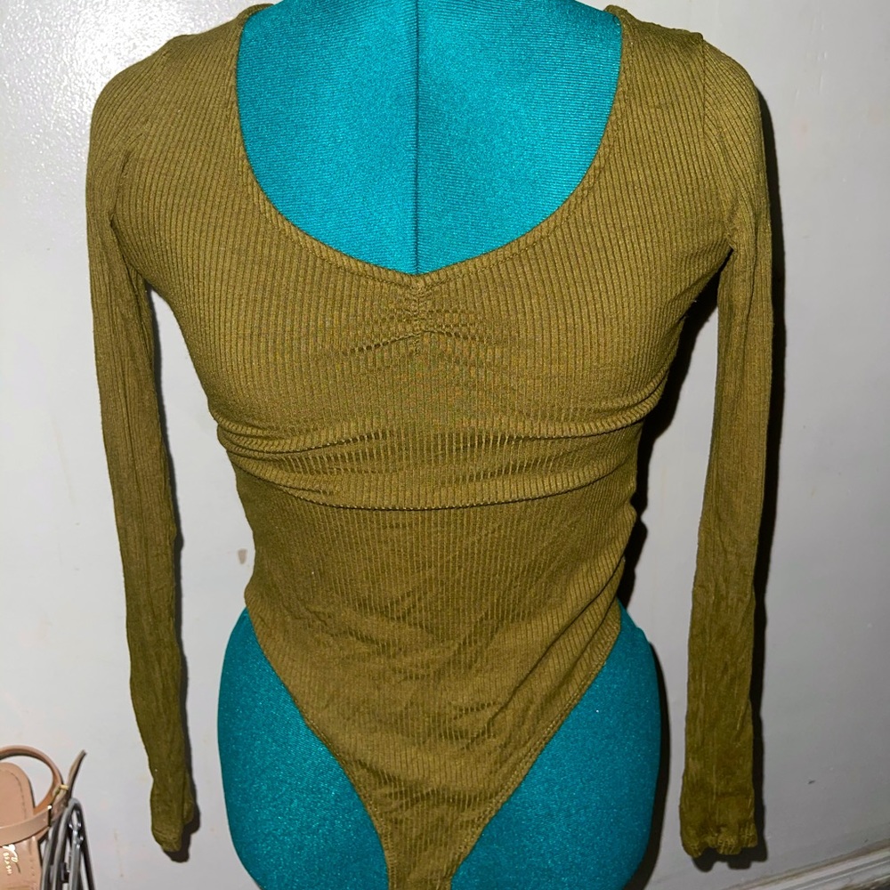 Long sleeve bodysuit